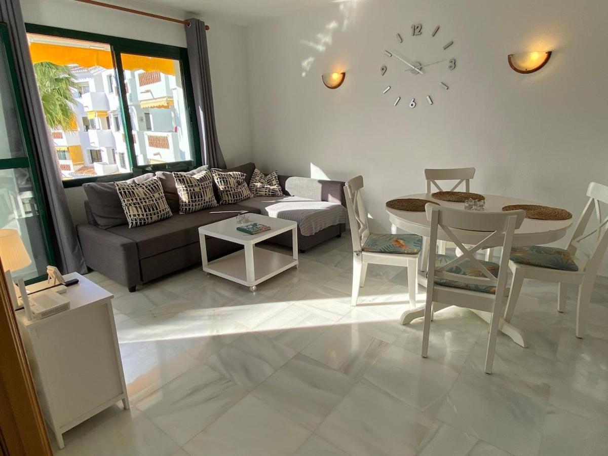 Apartment Seaview Torrequebrada Pueblo Benalmádena