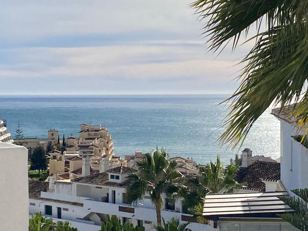 Apartment Seaview Torrequebrada Pueblo